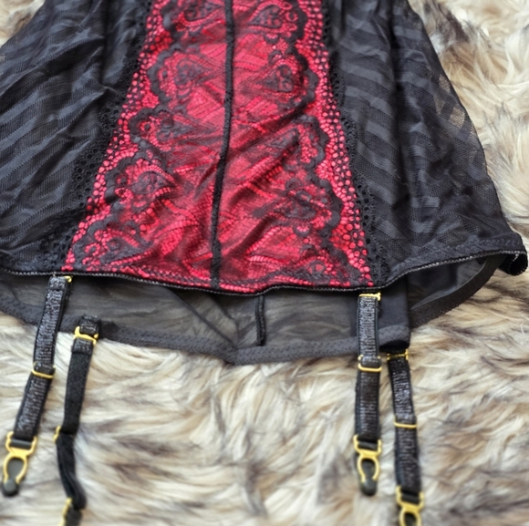 Red Black Chemise Lingerie w Panty from 7 til midnight - Picture 5 of 5